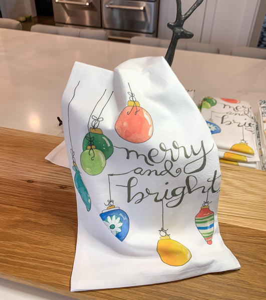 Merry & Bright Christmas ornaments towel, flour sack towel, Christmas gift, Hostess gift, Christmas Kitchen decor, Kitchen towel